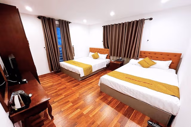 Standard Triple Room, River View