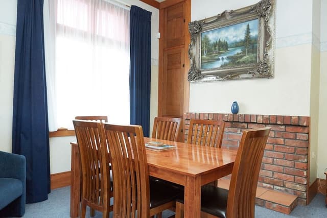 3 Bedroom Holiday Apartment