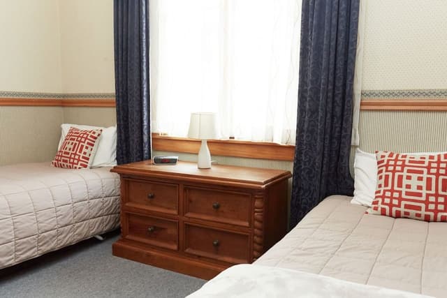 3 Bedroom Holiday Apartment