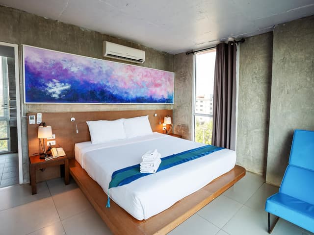Deluxe Premier Sea View