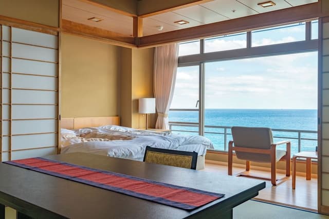 Comfort Twin Room