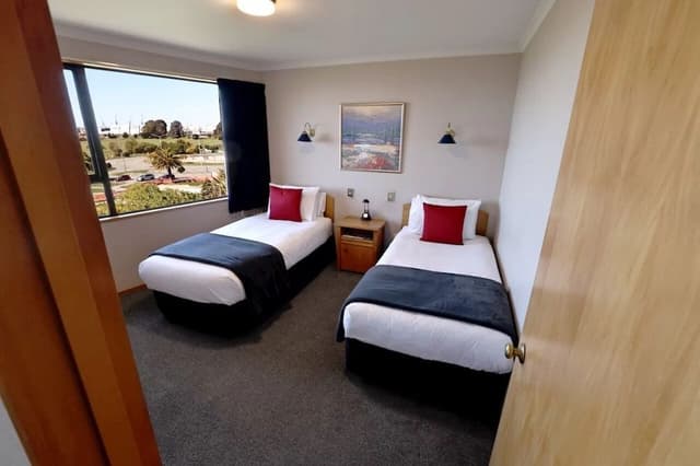 Spa Two Bedroom Suite with Seaview