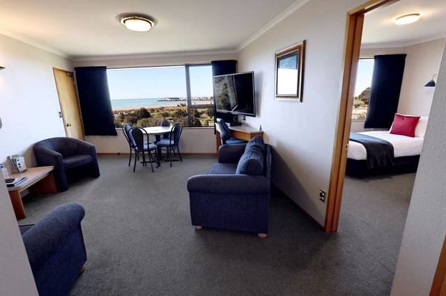 Spa Two Bedroom Suite with Seaview