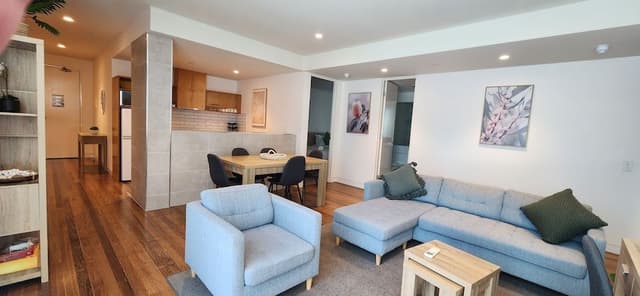 Deluxe Two-Bedroom Apartment