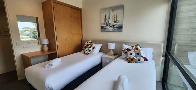 Deluxe Two-Bedroom Apartment