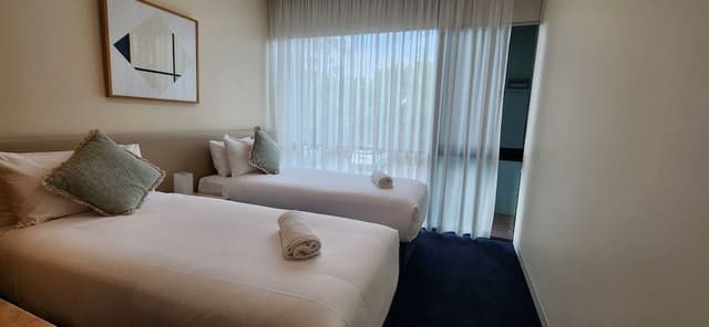 Deluxe Two-Bedroom Apartment