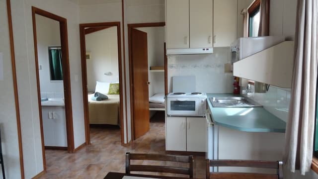 Standard Suite, 2 Bedrooms, Non Smoking, Kitchen (cabin stay and save)