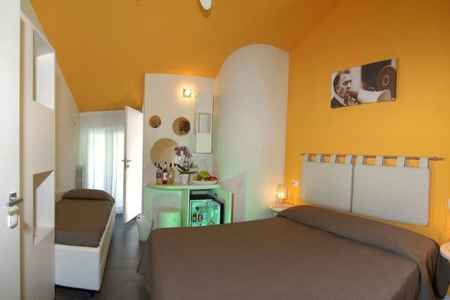 Triple Room, Balcony