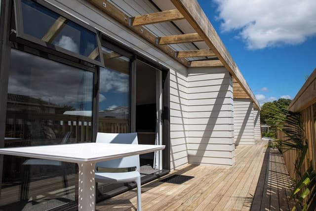 Superior Deluxe Studio, Non Smoking, Kitchenette (Deluxe Studio Unit)