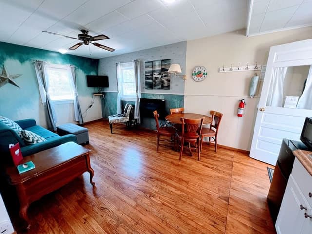 Cottage, 1 Bedroom, Pets Allowed, Lake View