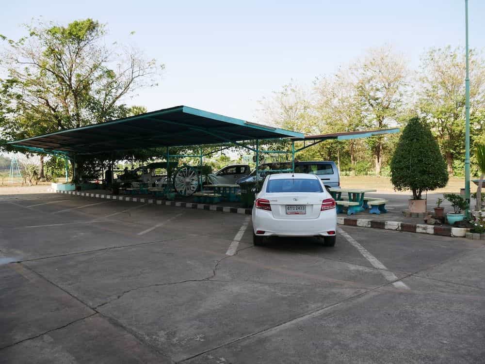 โรงแรม รอยัล จอมมณี โรงแรม รอยัล จอมมณี
