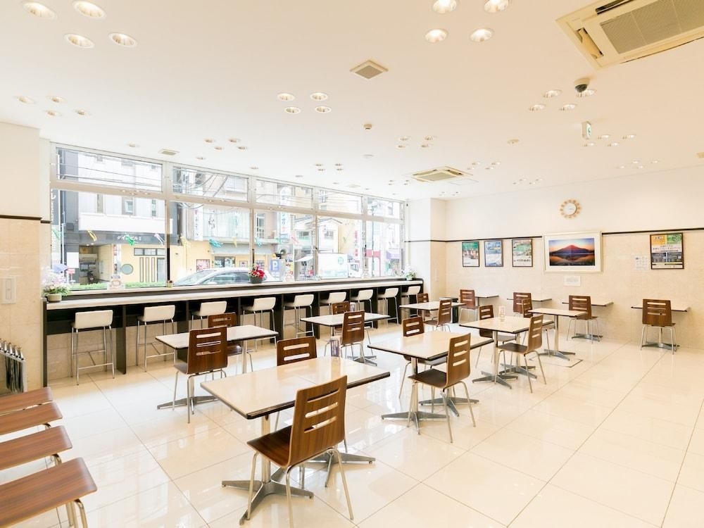 Toyoko Inn Kanazawa Kenrokuen Korimbo0