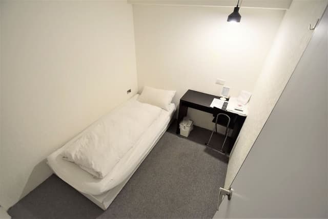 Standard Single Room, Shared Bathroom