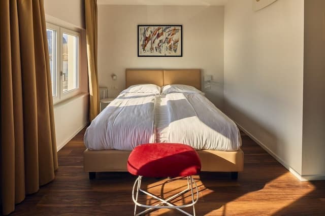 Classic Triple Room, Lake View