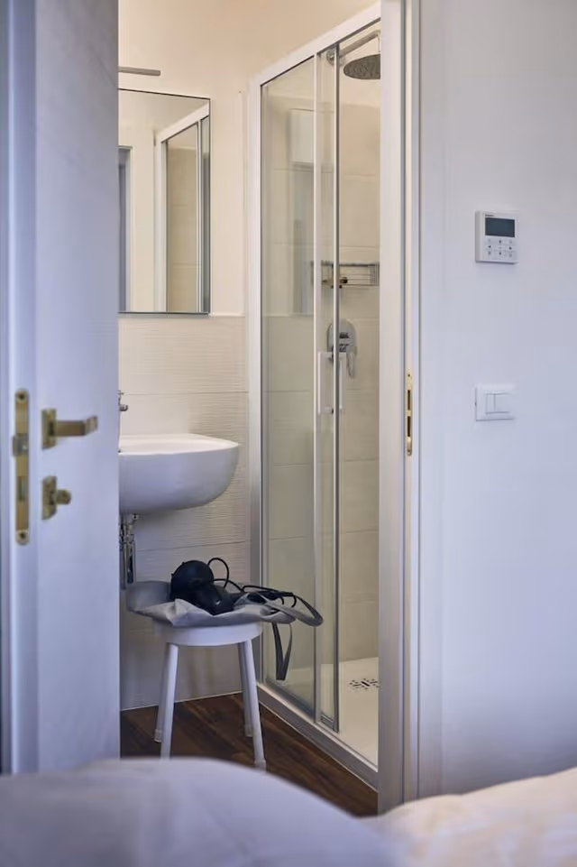 Classic Double or Twin Room, 1 Queen Bed, Lake View