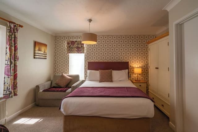Family Room, Ensuite