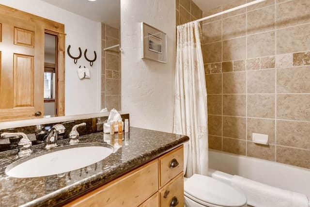 Townhome, 5 Bedrooms
