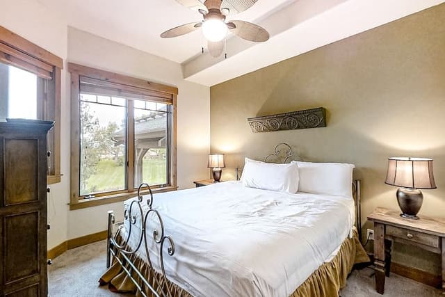 Condo, 3 Bedrooms