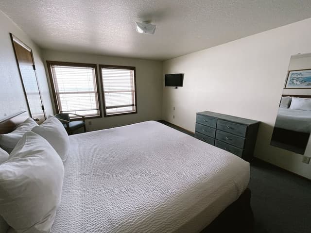 Family Room, 3 Bedrooms, Kitchen (First Floor)