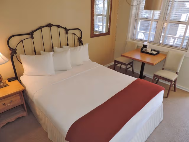 Classic Room, 2 Queen Beds