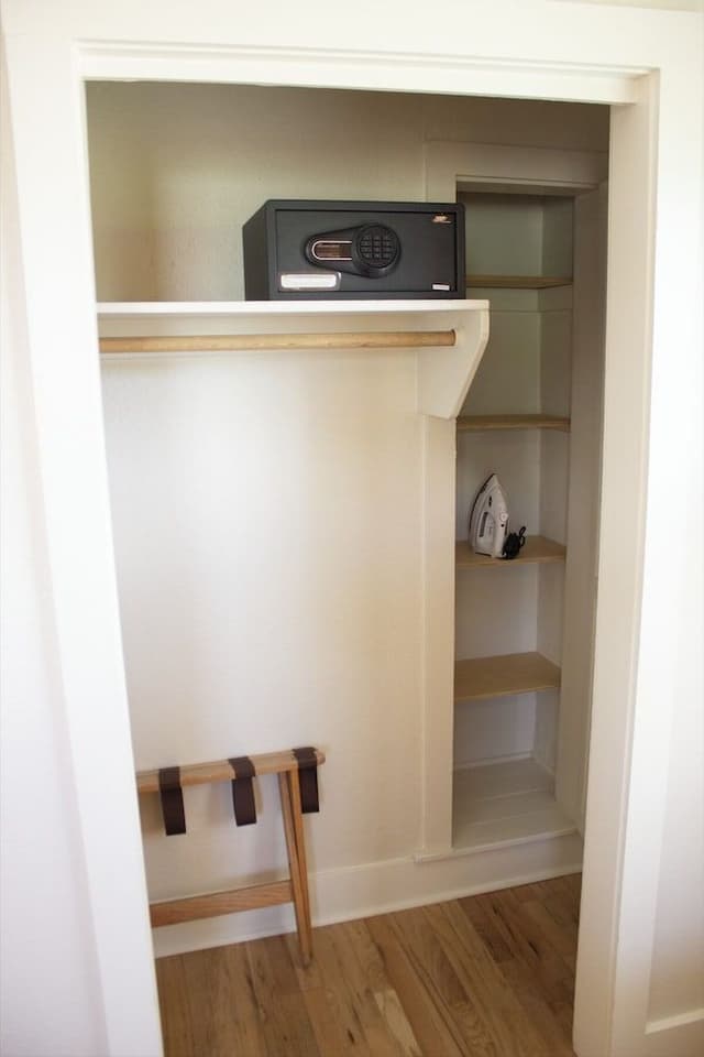 Suite (Queen - Pet Friendly)