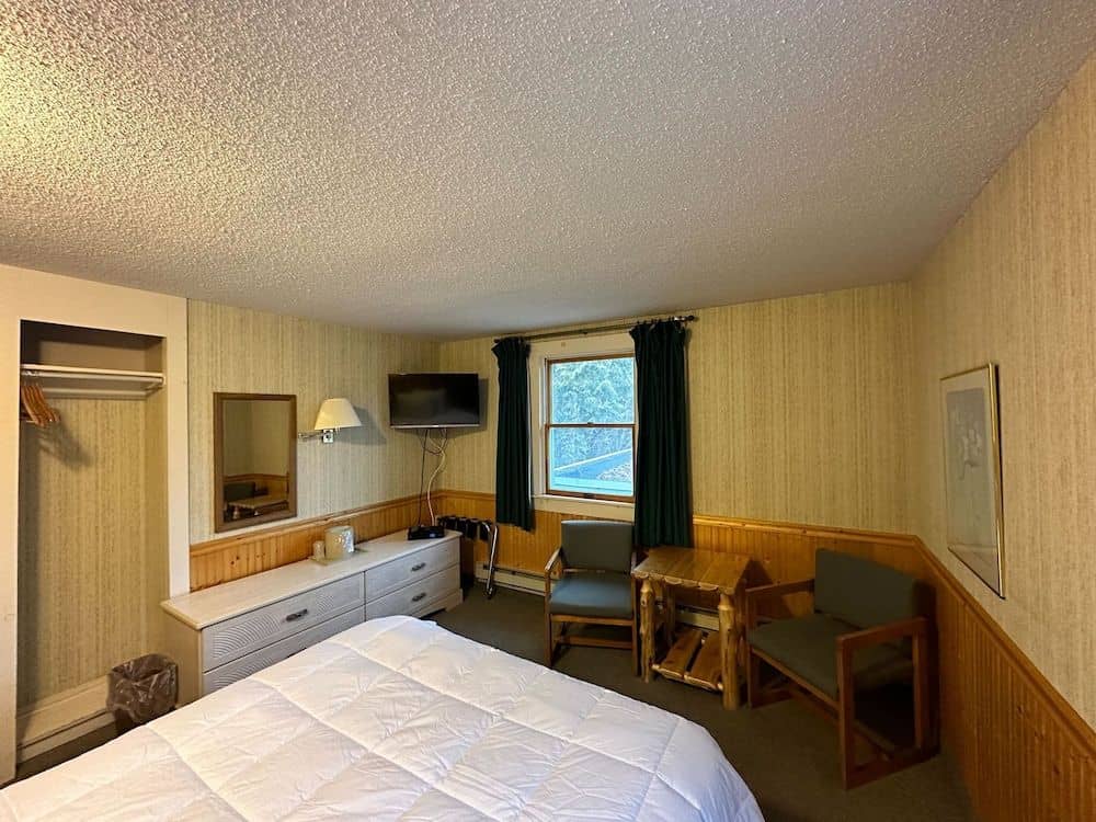 Maple Leaf Inn Lake Placid Maple Leaf Inn Lake Placid