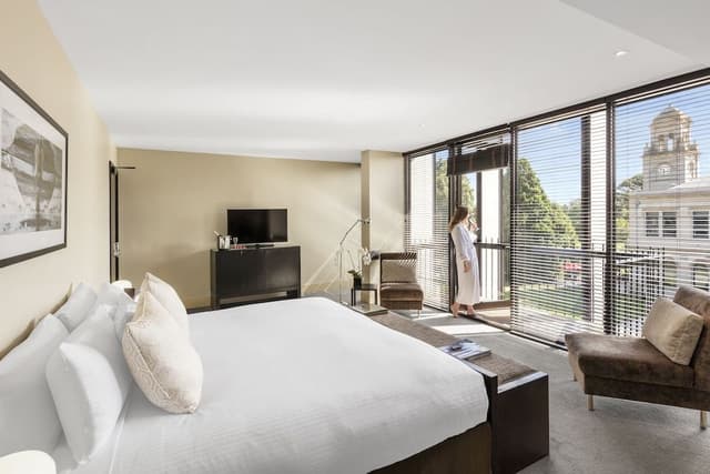 Junior Suite - King Bed - Includes Historic Werribee Mansion Tour, Breakfast and Parking