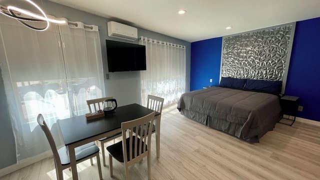 Premier Studio, 1 King Bed with Sofa bed, Non Smoking, Kitchen
