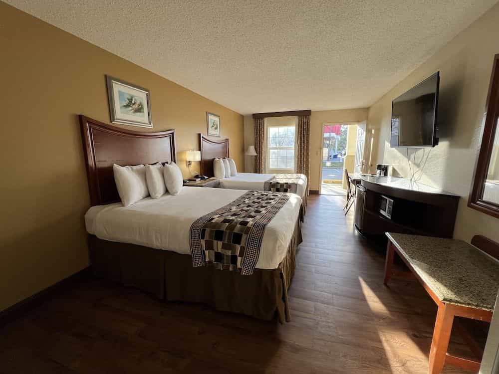 Atkinson Inn & Suites
