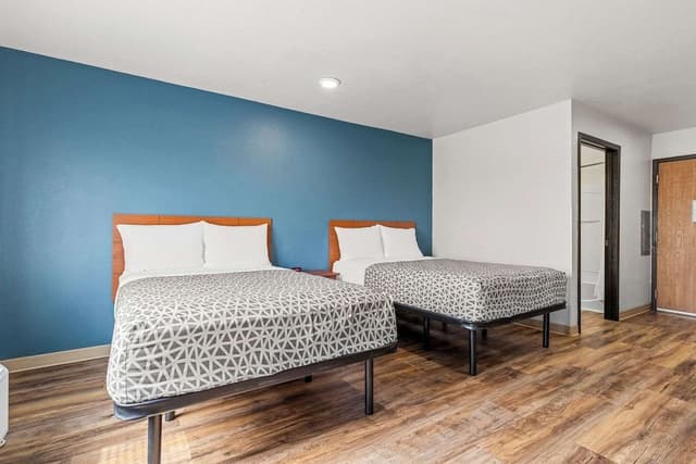 Standard Room, 2 Double Beds, Non Smoking