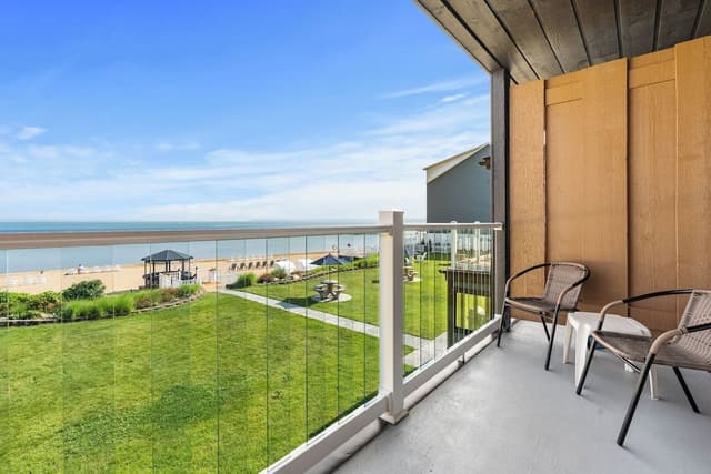 Beach View Balcony Double Queen