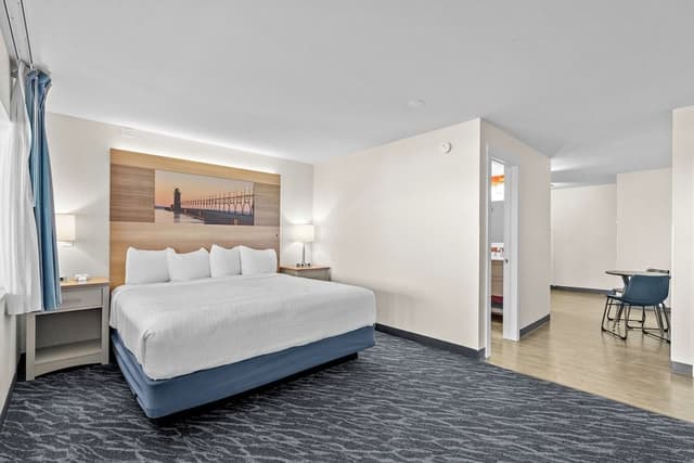 Beach View Veranda Studio Suite