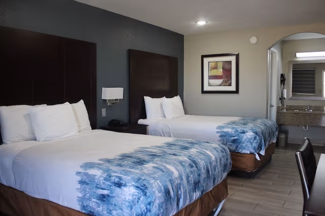 Executive Double Room, 2 Queen Beds, Non Smoking