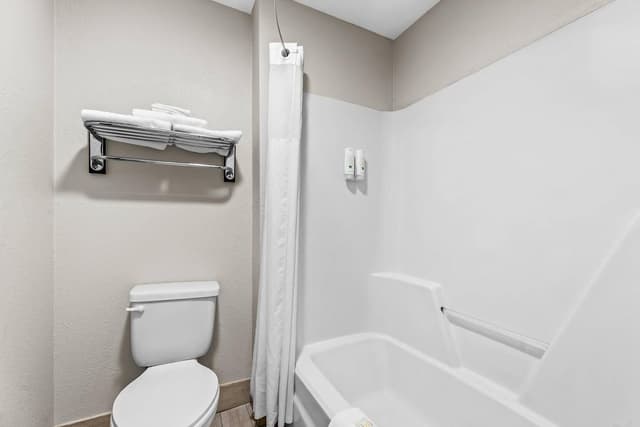 Standard Room, 2 Double Beds, Non Smoking