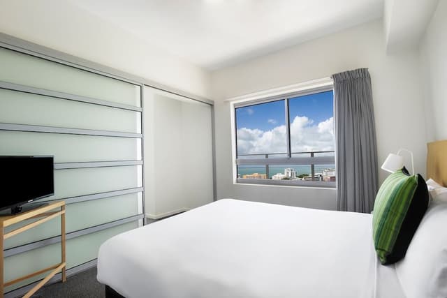 Apartment, 1 Bedroom (Water View)