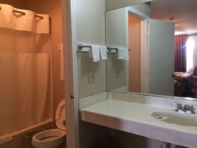 Standard Room, 2 Queen Beds, Non Smoking