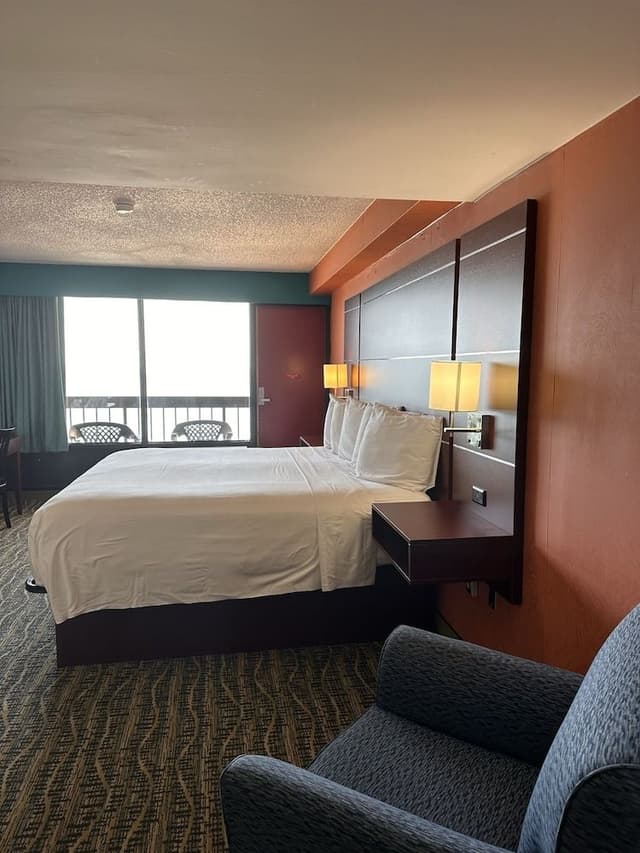 Deluxe Single Room