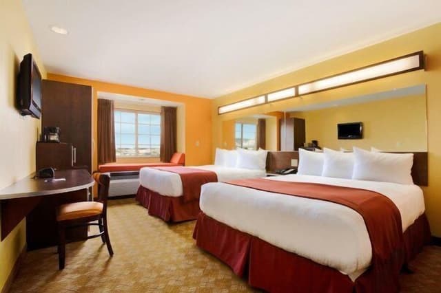 Room, 2 Queen Beds, Non Smoking