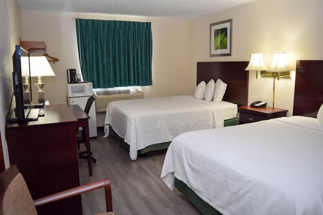 Standard Room, 2 Queen Beds, Non Smoking