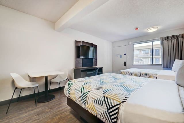 Standard Room, 2 Queen Beds, Non Smoking