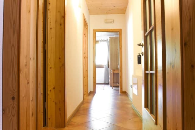 Comfort Room, 2 Bedrooms, Vineyard View