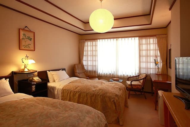 Economy Twin Room