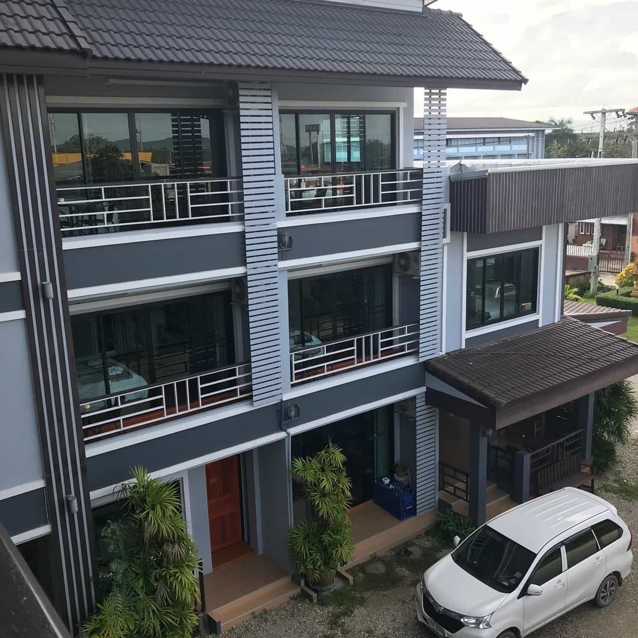 K.S. Place2