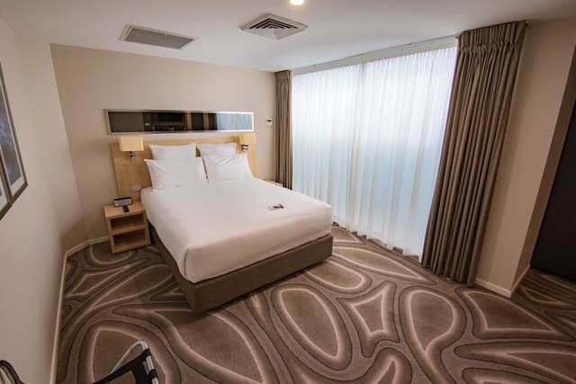 Beachfront Suite, 1 King bed with Sofa Bed