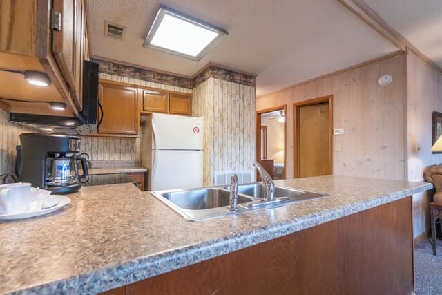 Suite, Garden View