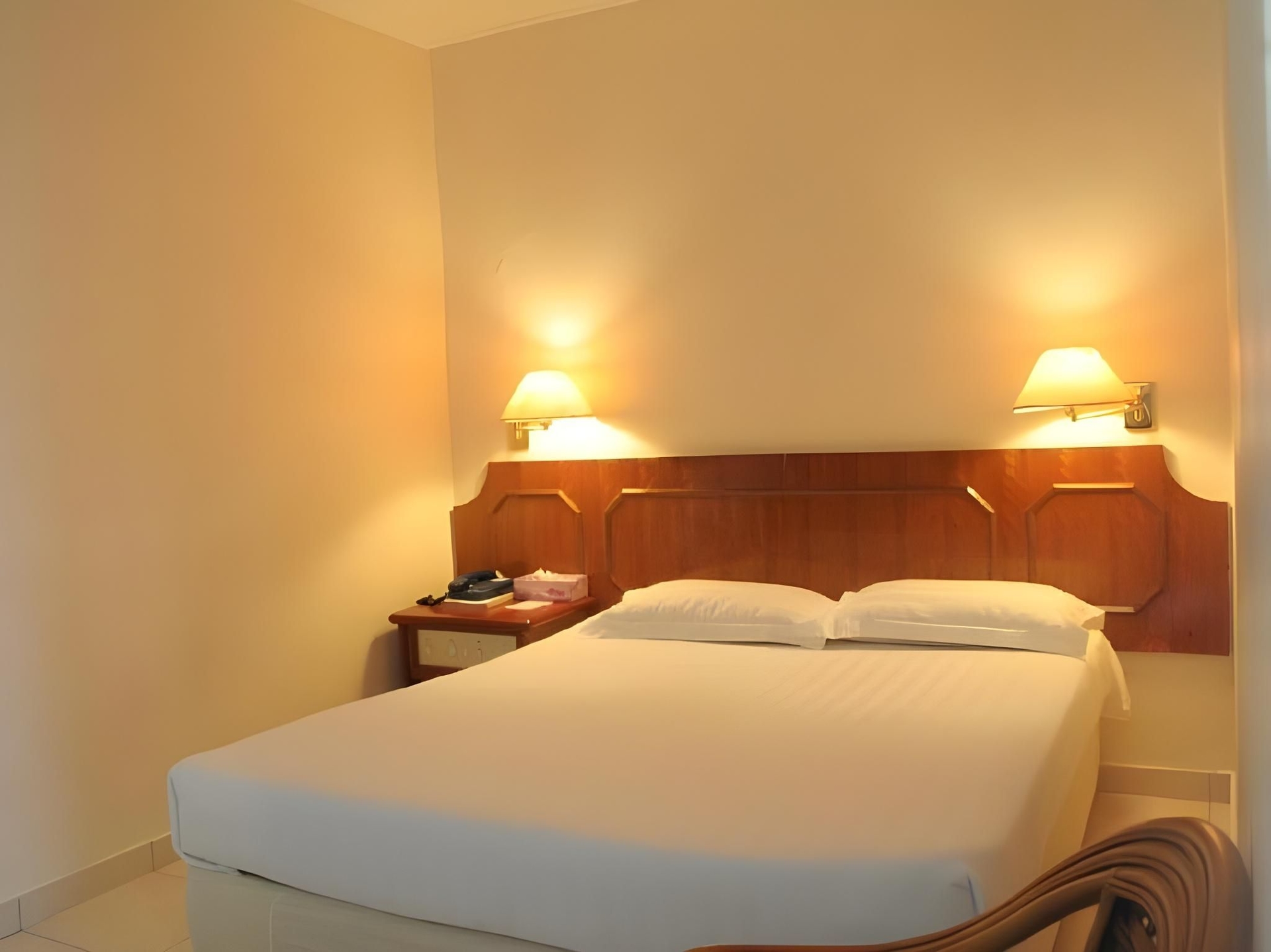 Pacific Orient Hotel3
