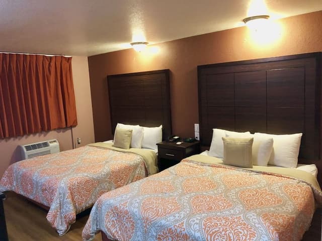 Standard Room, 2 Queen Beds