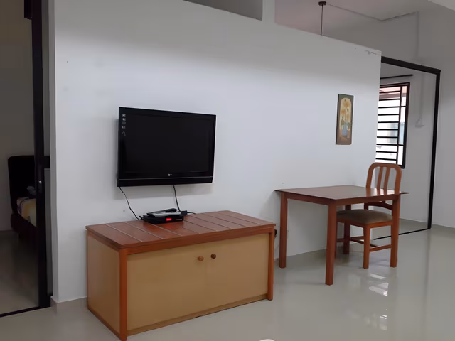 2 Bedroom HOT DEAL