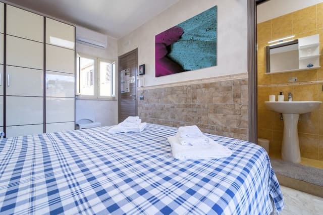 Standard Room, 1 Bedroom, Ensuite, City View