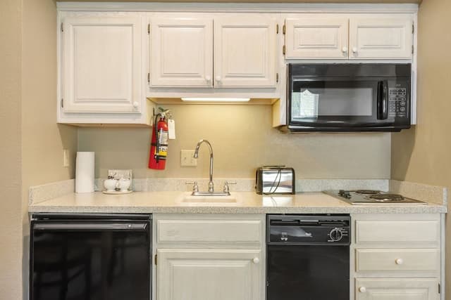2 Bedroom Deluxe Condo
